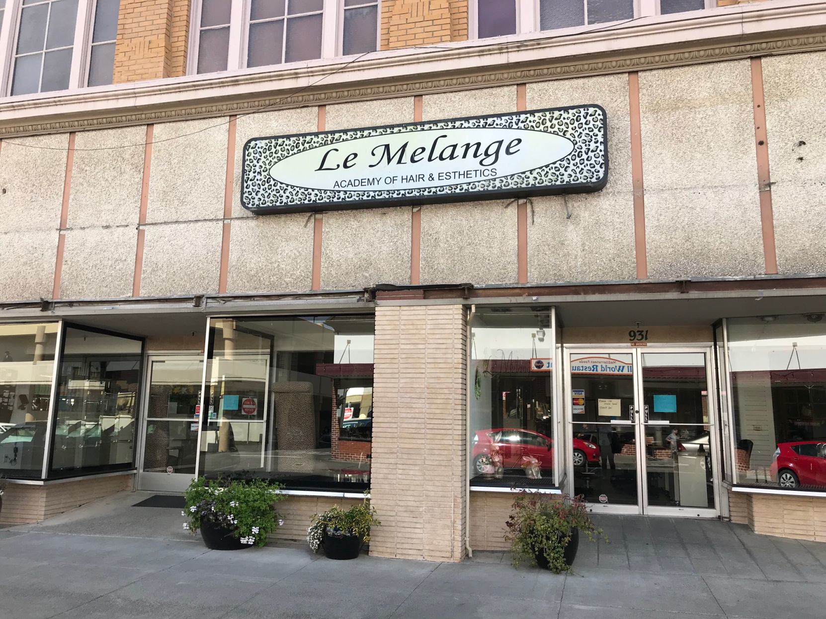 Le Melange Academy